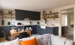 Отель Osric Apartment  Бат
